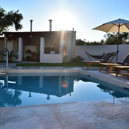Blue Villa *